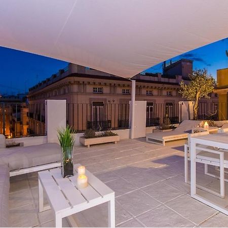 No Turistic Rental, Duplex Penthouse In The Historic Center, Valencia, Ideal For Those Looking To Stay In The City For A Season, Including Professionals And Students 외부 사진