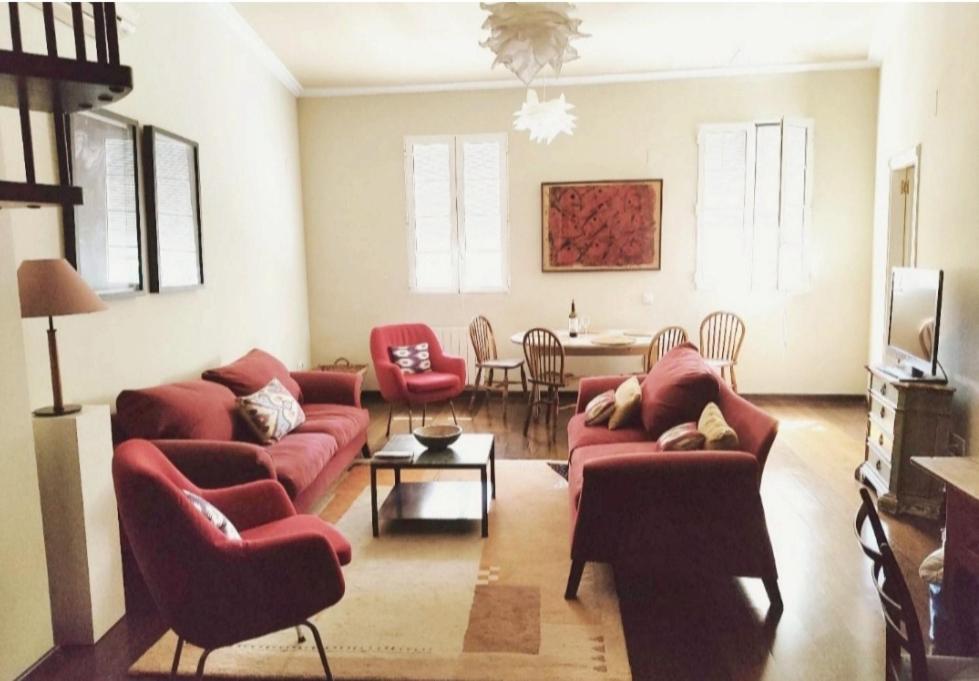 No Turistic Rental, Duplex Penthouse In The Historic Center, Valencia, Ideal For Those Looking To Stay In The City For A Season, Including Professionals And Students 외부 사진